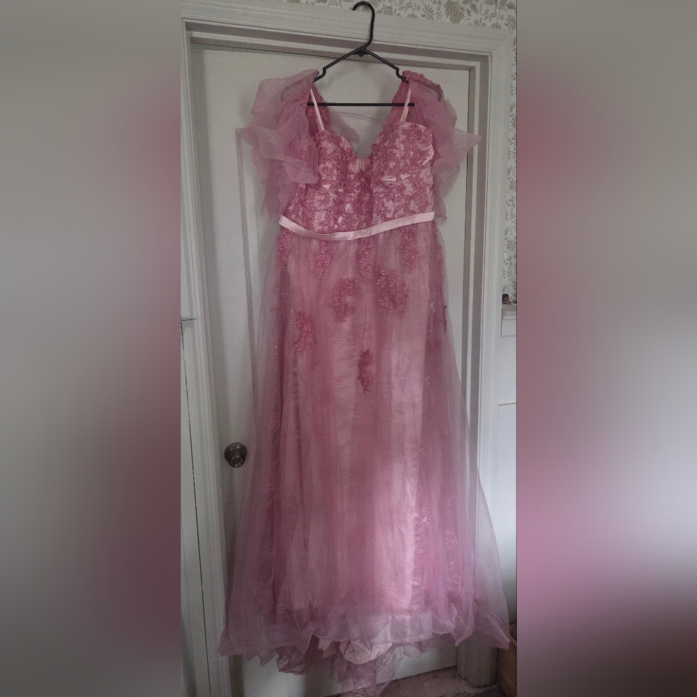 Off The Shoulder Lace Pink Prom/formal Dress